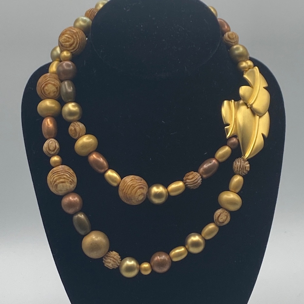 Couture Givenchy Leaf Necklace 80s Bold Faux Brown Wood Beaded GOLD TONE - Picture 1 of 8